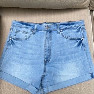 Women’s High Rise Denim Jean Shorts